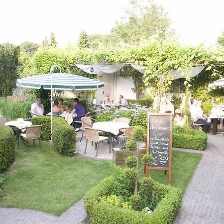 Hotel Restaurant Esser Wegberg Bagian luar foto
